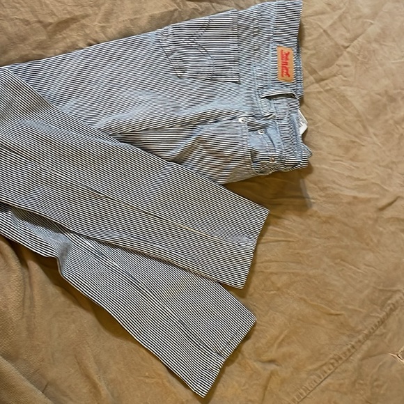 Levi 524 skinny jean
size W26 L32 - Picture 2 of 8